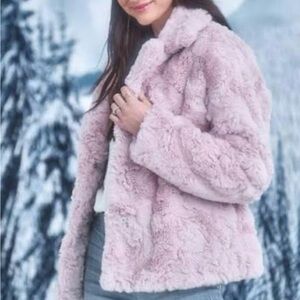 🆕 Francesca’s Collections franki Faux Fur Jacket for Girls